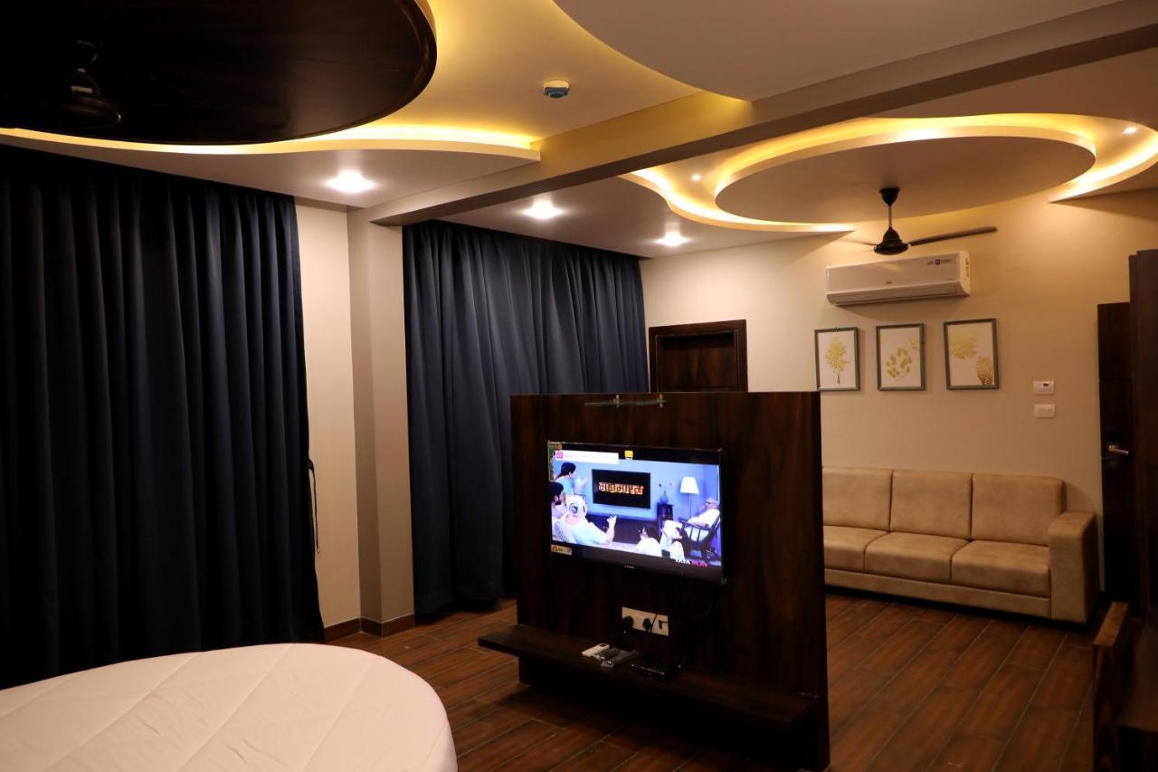Hotel Nest Bhuj Luaran gambar